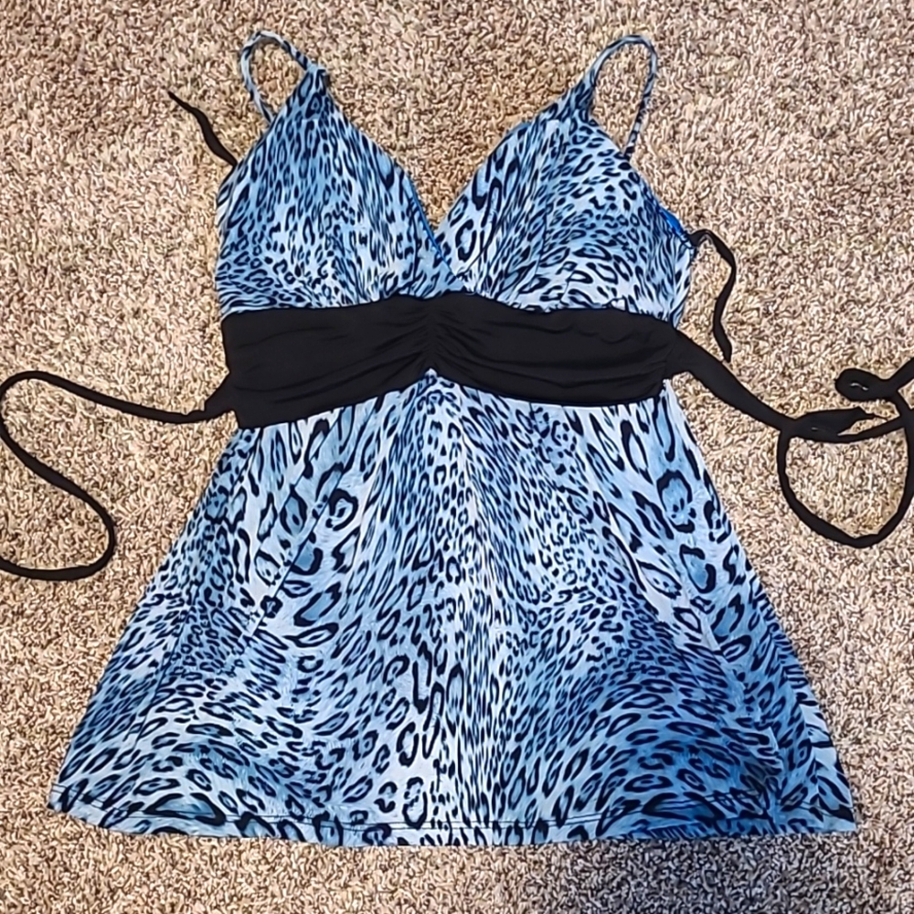 YS USA Light blue leopard print spaghetti strap top